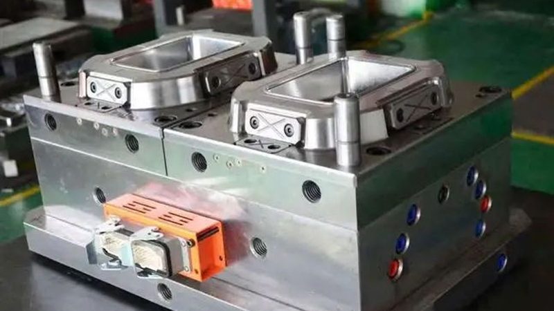汽车发动机缸体压铸模具：揭秘价格背后的秘密