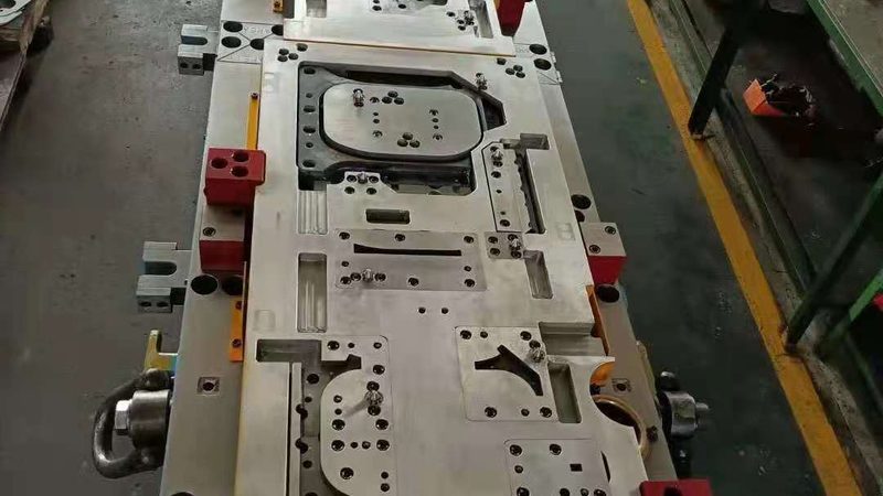 高速模具加工设备：价格背后的技术考量